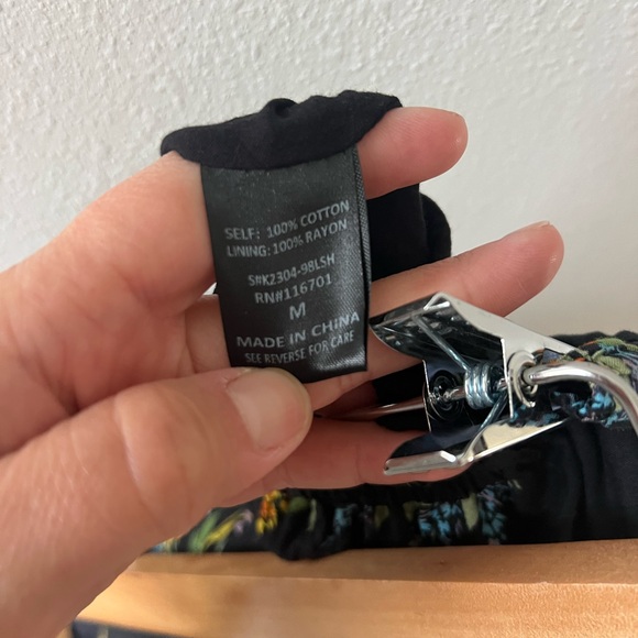 KARLIE | Black Floral Tiered Skirt | M - Picture 4 of 4